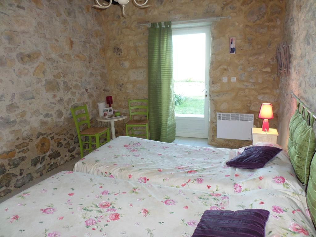 Bed and Breakfast Chez Bacchus à Gras Chambre photo