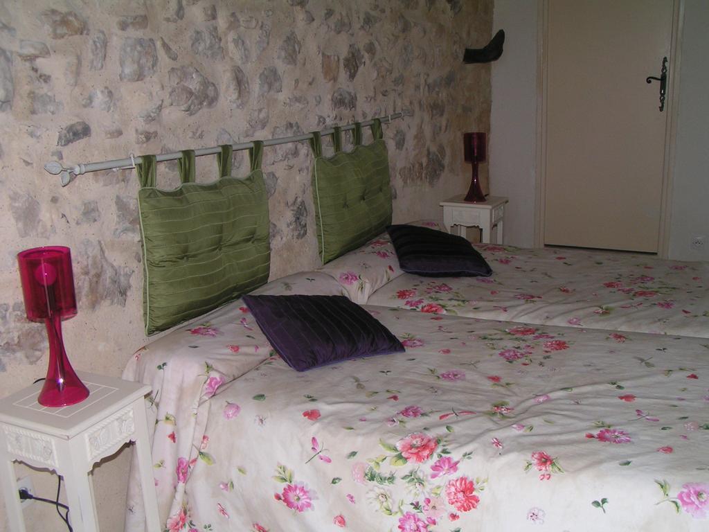 Bed and Breakfast Chez Bacchus à Gras Chambre photo